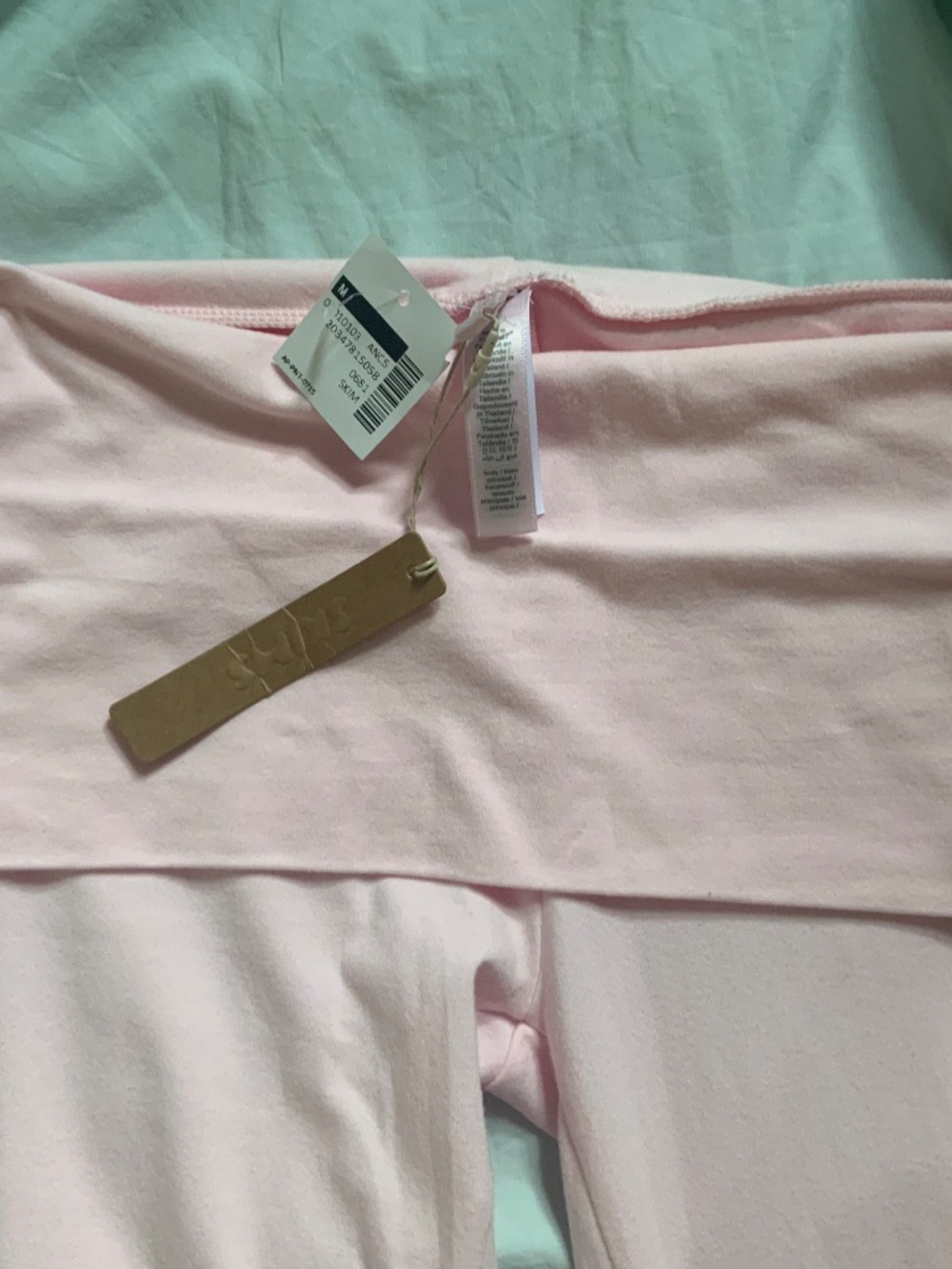 BNWT Skims Cherry Blossom Fold-over Pant - Size Medium - Picture 3 of 4